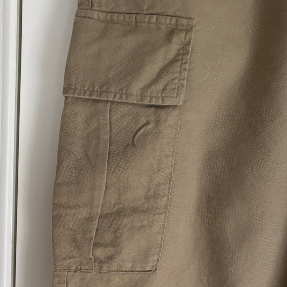 GAP Wide-Leg Cargo Pants in Khaki - Picture 3 of 10